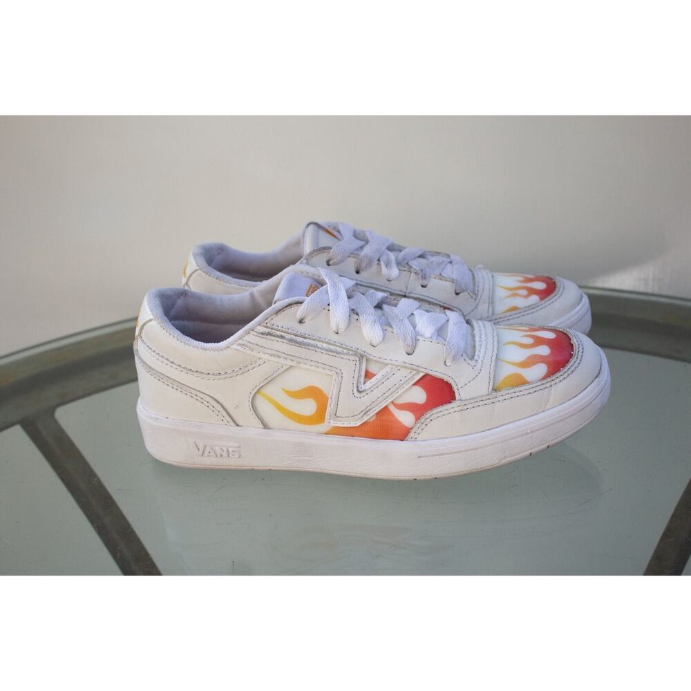 VANS Lowland Comfy Cush Leather Lenticular Flames Fire Mens 4 / Womens 5.5 Shoes